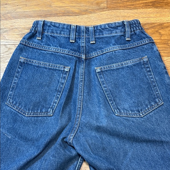 LL BEAN original fit relaxed jeans - Picture 5 of 8